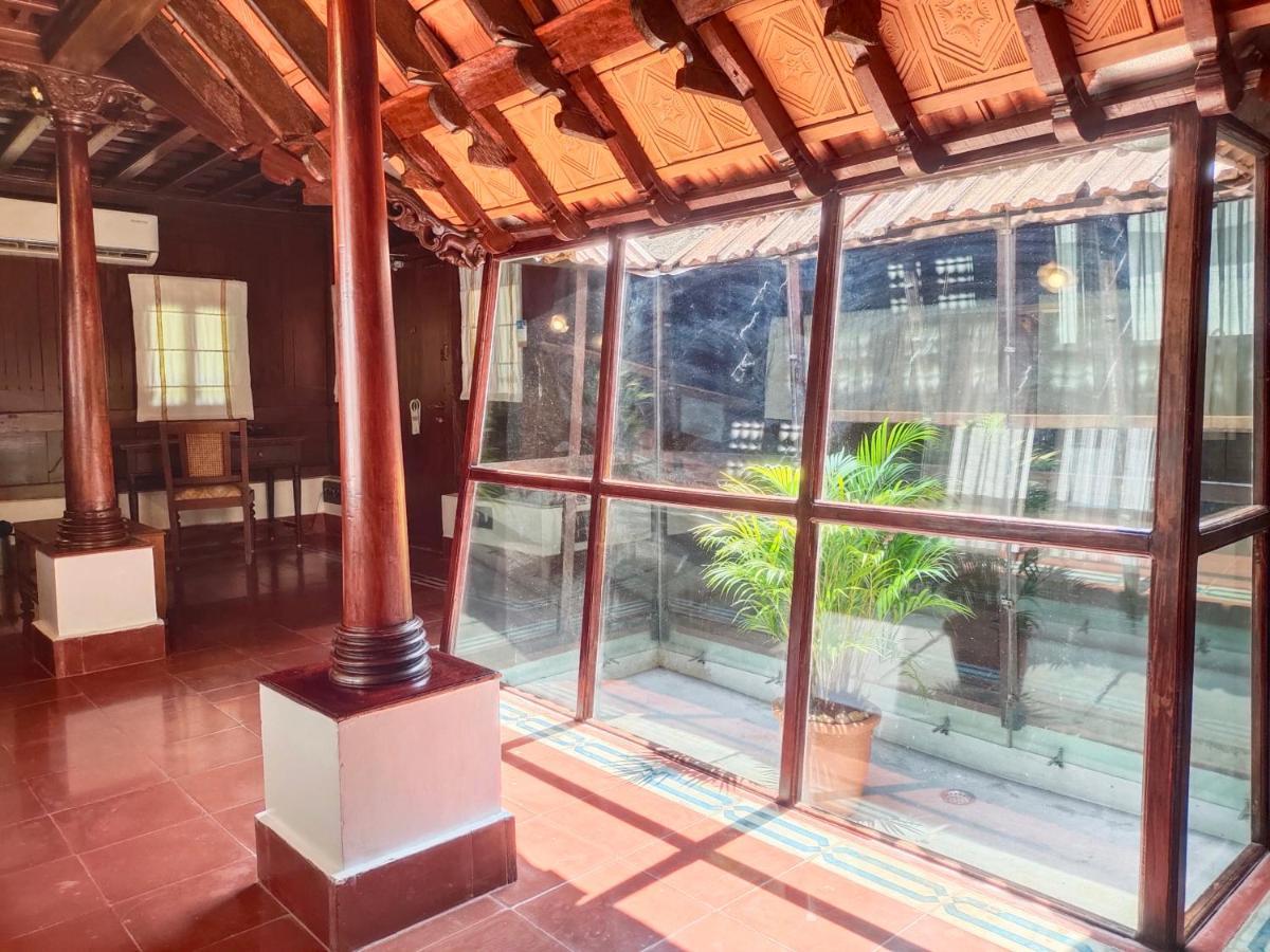 เดอะ ทราวานคอร์ เฮอริเทจ บีช รีสอร์ต Hotel โกวาลัม ภายนอก รูปภาพ