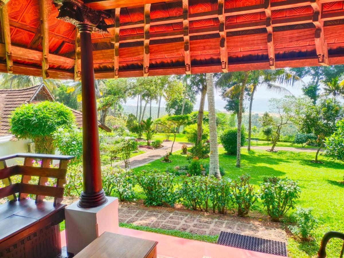 เดอะ ทราวานคอร์ เฮอริเทจ บีช รีสอร์ต Hotel โกวาลัม ภายนอก รูปภาพ